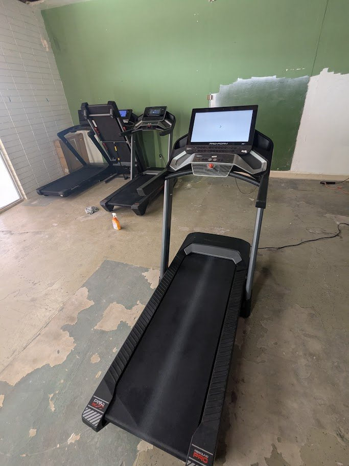 ProForm Pro 9000 Smart Treadmill with 22” HD Touchscreen